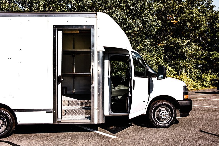 2022 Chevy 14' Express 3500 SRW Merchants Fleet